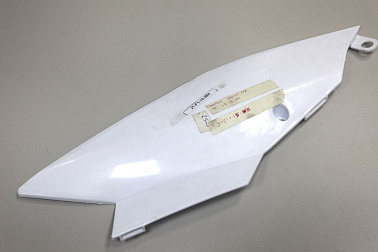 Пластик задний левый J1/J5/J5pro  J1F115WH